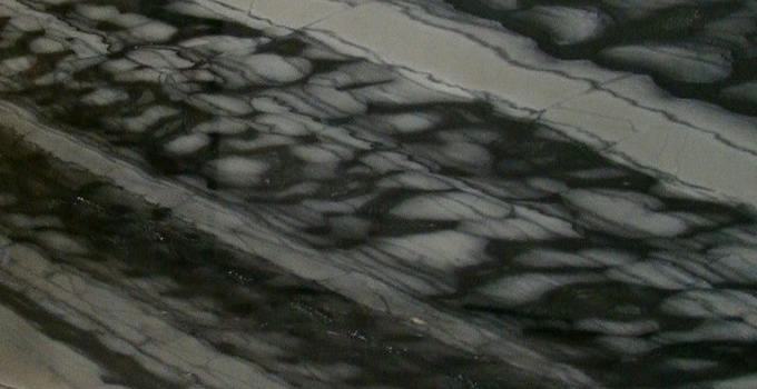 GRAY GRAPHITO